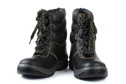 警備バイトの必需品？今さらできない「安全靴」のお話とは？