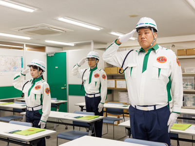 警備業界にも関係する？採用難易度上昇中！