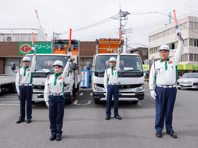 交通ルール変更で需要増！「警備の仕事」を始めるなら今